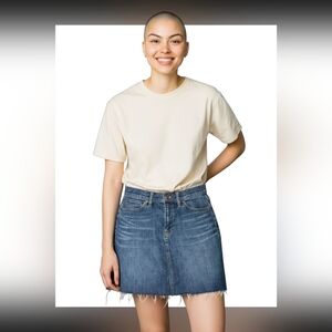 J. Crew Raw Hem Denim Skirt. Medium Wash.